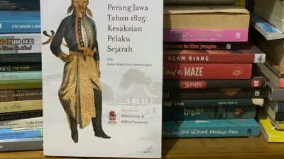 Membaca Sketsa Perang Jawa